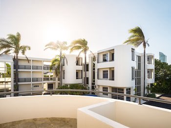 Carnmore Hotel Takapuna
