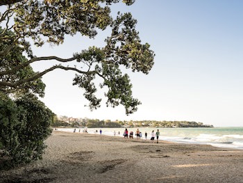 Carnmore Hotel Takapuna