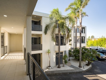 Carnmore Hotel Takapuna