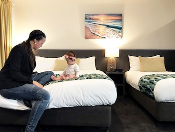 Carnmore Hotel Takapuna