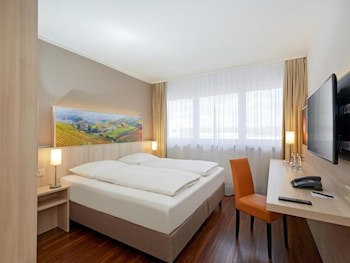 H+ Hotel Stuttgart Herrenberg galeri fotoğrafı