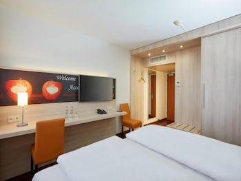 H+ Hotel Stuttgart Herrenberg galeri fotoğrafı