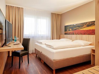 H+ Hotel Stuttgart Herrenberg galeri fotoğrafı