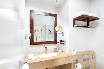 Three Corners Ocean View Hotel Prestige - Adults Only