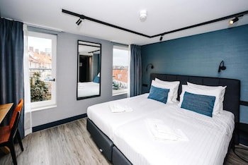 Amsterdam Beach Hotel