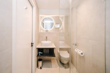 Amsterdam Beach Hotel
