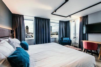 Amsterdam Beach Hotel
