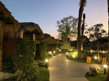 Yawan Spa Hotel
