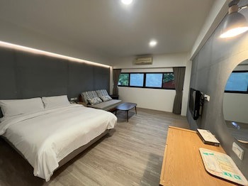 Yawan Spa Hotel