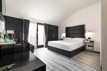 LHP Hotel Napoleon galeri fotoğrafı