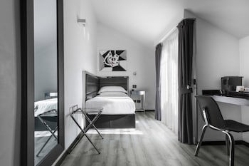 LHP Hotel Napoleon galeri fotoğrafı