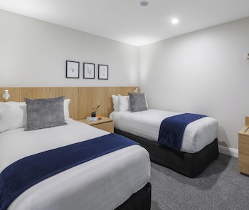 Oaks Queenstown Shores Resort
