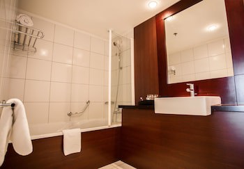 Ramada Hotel & Suites Noumea