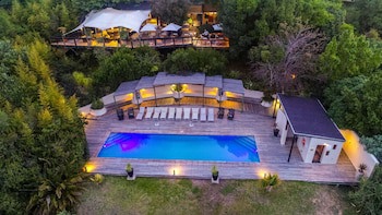 Hog Hollow Country Lodge