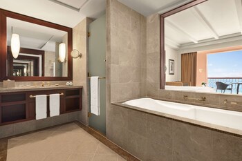 Shangri-La Barr Al Jissah, Muscat