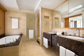 Shangri-La Barr Al Jissah, Muscat