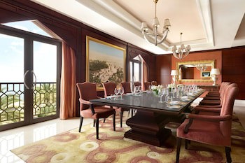 Shangri-La Barr Al Jissah, Muscat