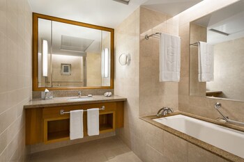 Shangri-La Barr Al Jissah, Muscat