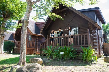 Kentington Resort
