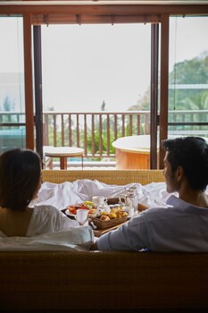 Centara Grand Beach Resort & Villas Krabi