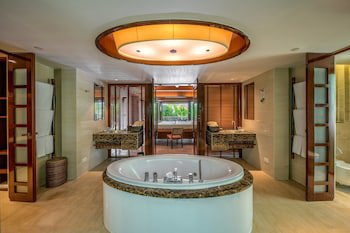 Centara Grand Beach Resort & Villas Krabi