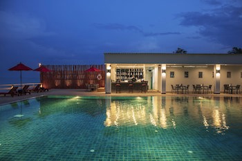 Chom View Hotel