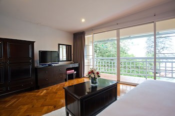 Chom View Hotel