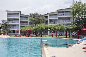 Chom View Hotel