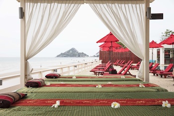 Chom View Hotel