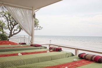 Chom View Hotel