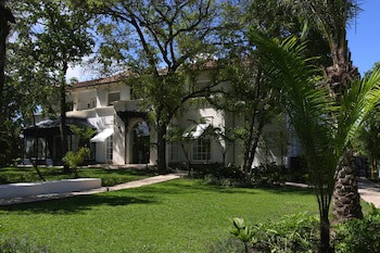 Casa Colonial Beach & Spa