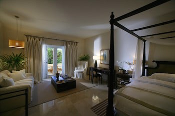 Casa Colonial Beach & Spa