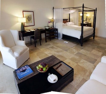 Casa Colonial Beach & Spa