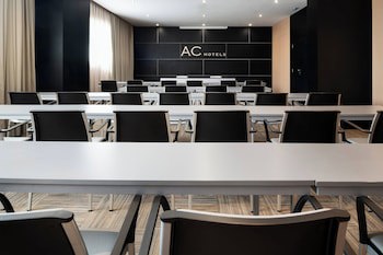 Ac Hotel Algeciras By Marriott