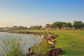 Centurion Golf Suites Boca Walk
