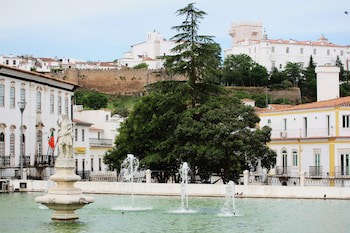 Pateo Dos Solares Charm Hotel