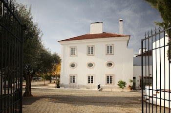 Pateo Dos Solares Charm Hotel
