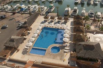 Marinaterra Hotel & Spa