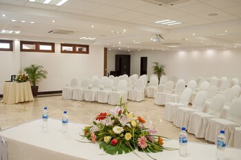 Marinaterra Hotel & Spa