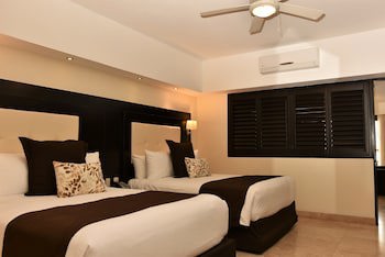 Marinaterra Hotel & Spa