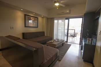 Marinaterra Hotel & Spa