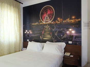 Hotel Sovrana & Re Aqva SPA fotoğrafı