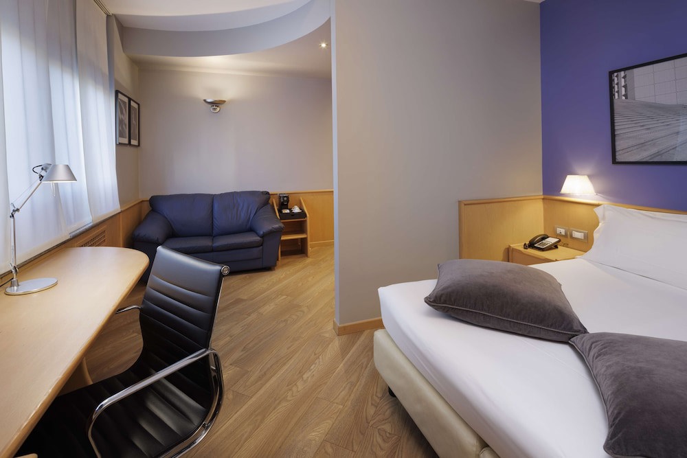Best Western Plus Executive Hotel and Suites