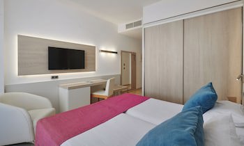 Grupotel Acapulco Playa - Adults Only