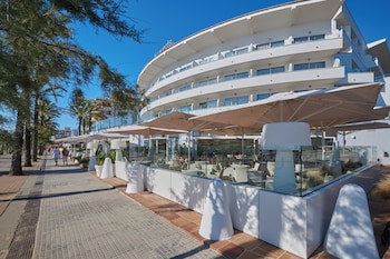 Grupotel Acapulco Playa - Adults Only