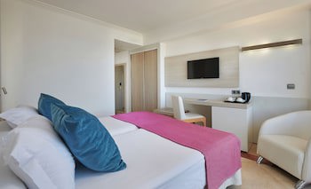 Grupotel Acapulco Playa - Adults Only