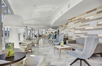 Grupotel Acapulco Playa - Adults Only