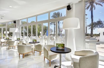 Grupotel Acapulco Playa - Adults Only