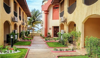 Ocean Bay Hotel & Resort