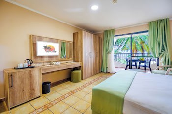Ocean Bay Hotel & Resort